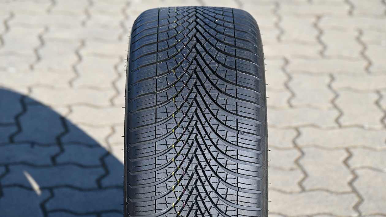 Dunlop All Season 2 review | Auto Express