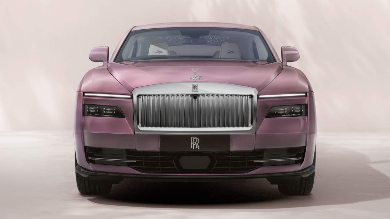 Dream-on, drop-top fans, a Rolls-Royce Spectre convertible won't happen ...