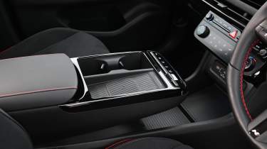 Hyundai Tucson - centre console