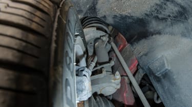 Used Peugeot 208 - suspension