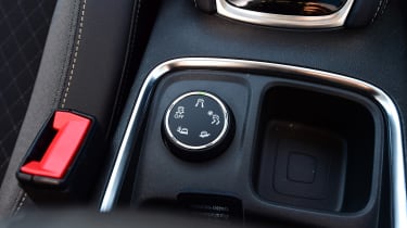 Vauxhall Grandland X - drive mode selector