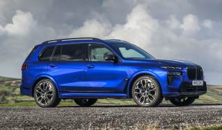 Used BMW X7 - front