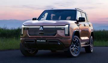 Mitsubishi Shogun - front