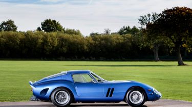 250 GTO side