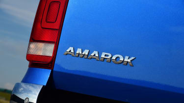 Volkswagen Amarok - taillight