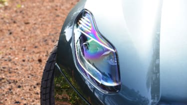 Aston Martin DB11 AMR - headlight