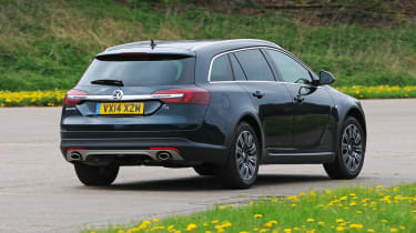 Vauxhall Insignia Country Tourer 2.0 CDTi BiTurbo review | Auto