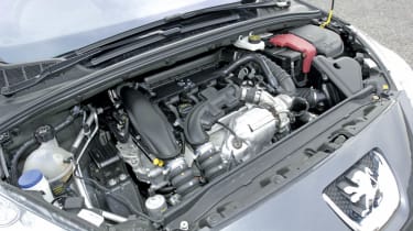 Peugeot engine