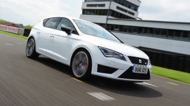 SEAT Leon Cupra 290 - front action