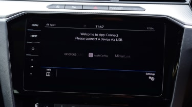 Twin test - VW Arteon - inforainment screen