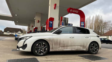 Peugeot 308 long termer second report - petrol station
