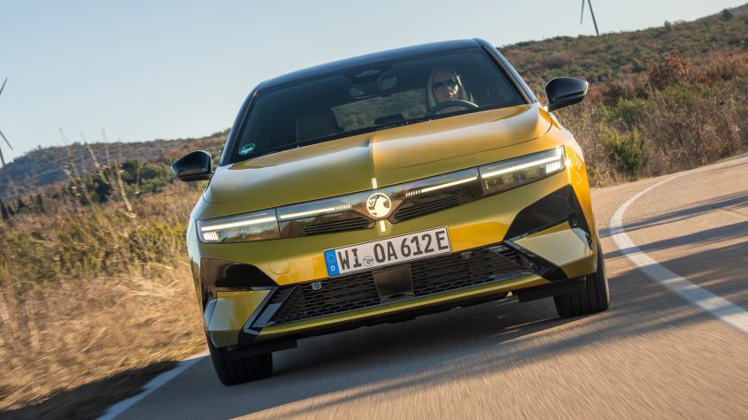 Vauxhall just made its Astra £1,500 cheaper with the return of an old favourite
