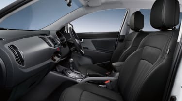 Kia Sportage KX-4 interior