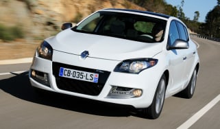 Renault Megane 1.2 GT-Line front tracking