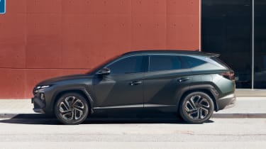 Hyundai Tucson facelift - side