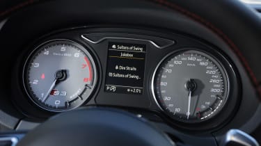 Audi S3 Cabriolet 2014 speedometer