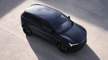 Volvo EX30 Black Edition - front