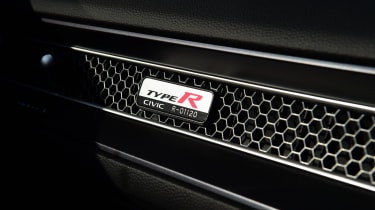 Honda Civic Type R - Type R interior plaque