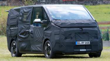 Kia PV5 MPV - spyshot 1