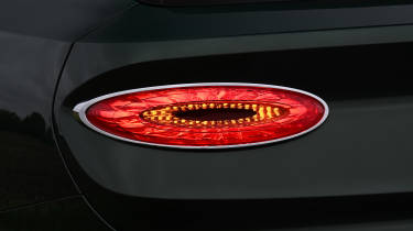 Bentley Bentayga Atelier Edition - rear light