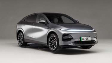 XPeng G6 - front static