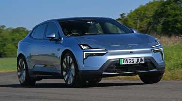 Polestar 4 Dual Motor long termer - front action
