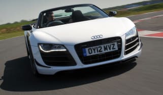 Audi R8 GT Spyder front tracking