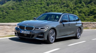 BMW 3 Series Touring - front tracking