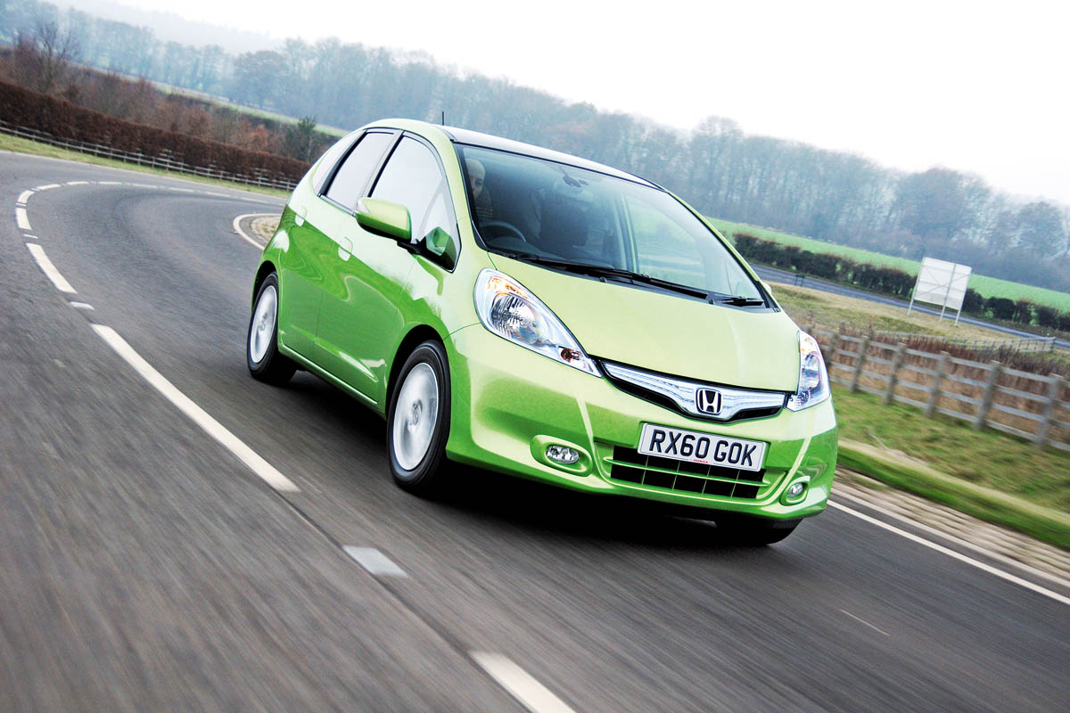 Honda Jazz Hybrid review | First Drives | Auto Express