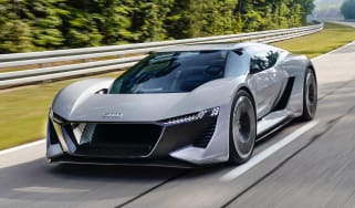 Audi PB18 e-tron concept - front