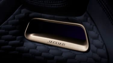 Jaguar F-Pace SVR Edition 1988 - seat detail