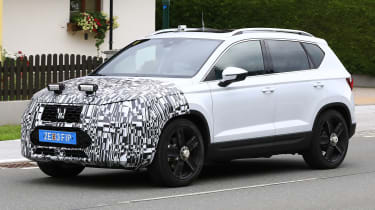 SEAT Ateca spied - front 3/4 tracking