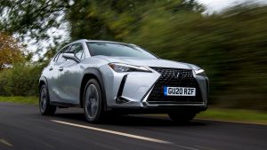 Lexus%20UX%20250%20h%20review-12.jpg