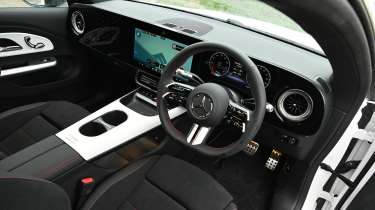 Mercedes CLA - dashboard