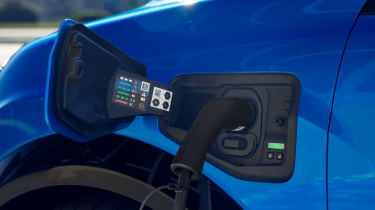 Alpine A290 - charging