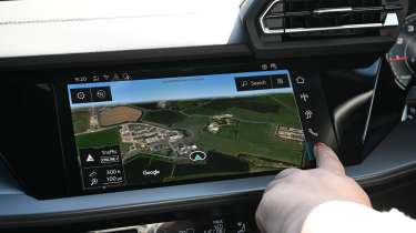 Audi A3 35 TFSI S tronic S line long termer - sat-nav
