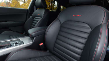 Kia Optima GT - front seats