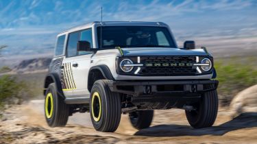 Ford Bronco RTR - dynamic front 3/4