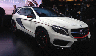 Mercedes GLA45 AMG Detroit show front