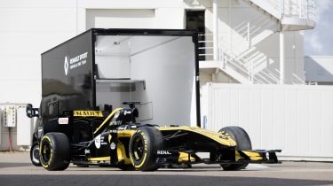 Renault Master F1 conversion - unloaded
