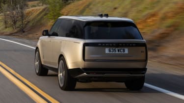 Range Rover - rear action
