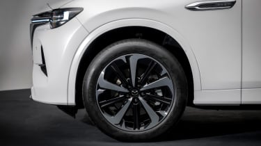 Mazda CX-60 - studio wheel