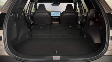 Toyota bZ4X Touring - boot seats down