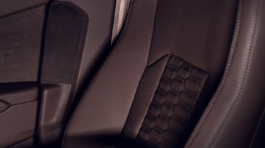 Lamborghini Urus S - seat