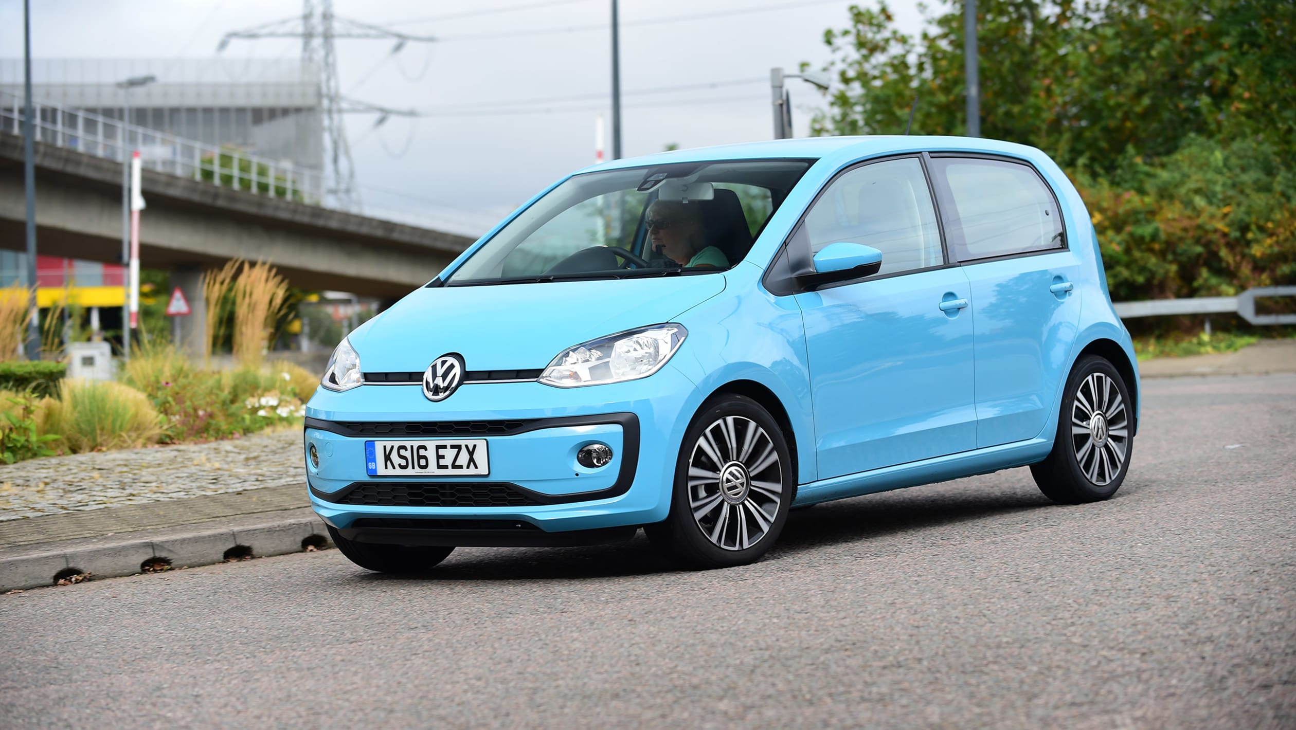 Volkswagen up! vs Skoda Citigo - pictures | Auto Express