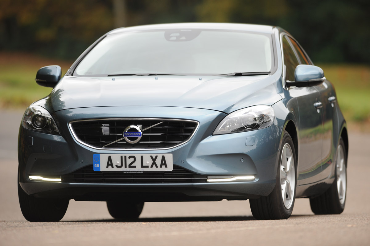 Volvo v40 d3