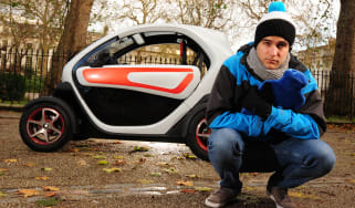 Renault Twizy profile header