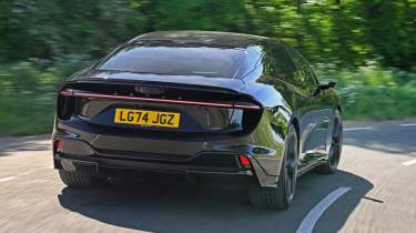 Lotus Emeya - rear tracking