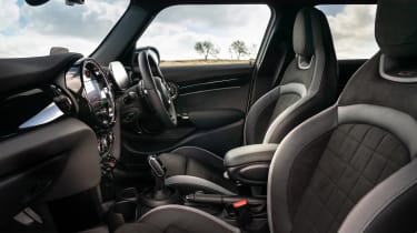 MINI Cooper S - front seats