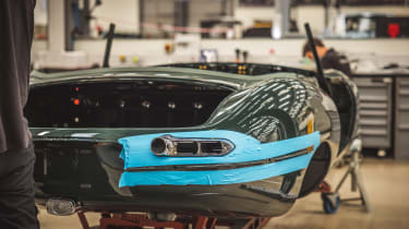 Jaguar C-Type continuation - building